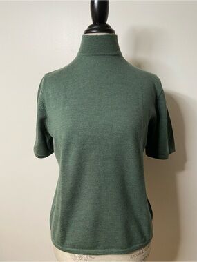 Pendleton Large Classic Short-Sleeve Mock Neck Top in Forest Green